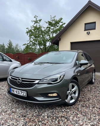 Opel Astra cena 49900 przebieg: 132000, rok produkcji 2019 z Pisz małe 211